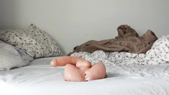 Visceratio shy slut pulls juicy cunt