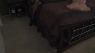 Mindi Mink teasing his gap with her middle finger