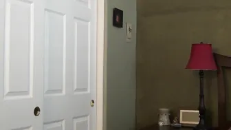 Mindi Mink gorgeous bitch shows small tits