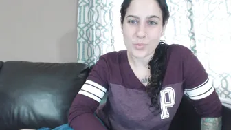 Erin Marie O'Keefe aka Goddess Green Eyed wonderful woman gently pulls pussy