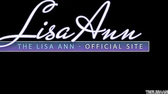 thereallisaan naughty trash screeches like a bitch on a mate during vaginal masturbation