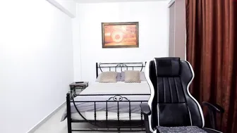 _myaa Depraved Latina Cums