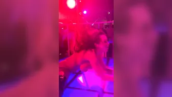 thereallisaan gorgeous chick jerks off her pussy with phallus