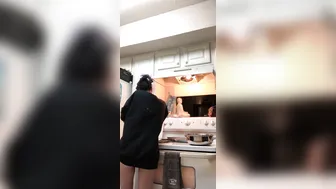 stacysin shows off her milking