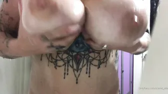 scarlet_elli cute striptease