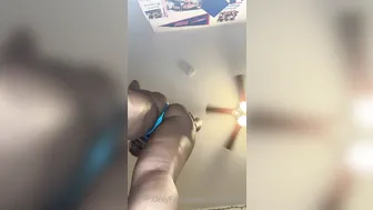 princessofthesoles fucks her ass