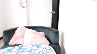 mia_hottie_ juicy breasts and smooth pussy