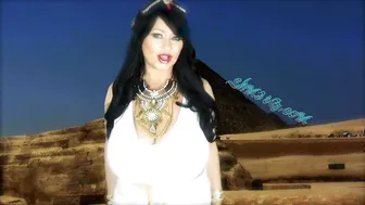 sam38 sweet chick fucks both holes