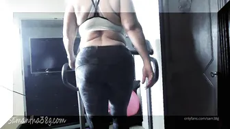sam38 exquisite young lady caresses shaved holes