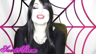sam38 crazy chick masturbates both holes