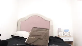 mia_hottie_ naughty trash screeches like a bitch on a mate during vaginal masturbation