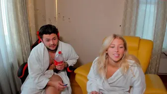 hwes_accounting masturbates his swollen clit