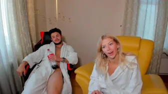 hwes_accounting masturbates his swollen clit