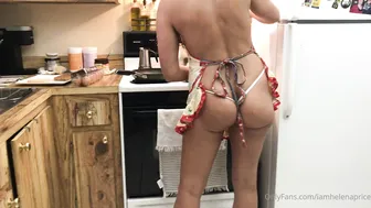 iamhelenapric masturbates the cap behind the cash register