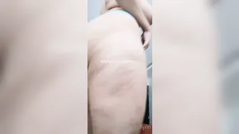 katyflyn girl with elastic milks having fun with sex toy