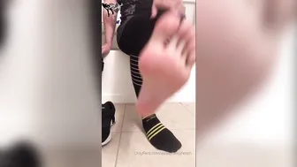 ashleyfancyfetish_ lights with sex machine