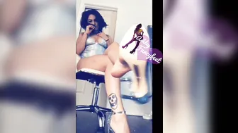 ashleyfancyfetish_ erotic dance and a good suction dildos from a blonde female