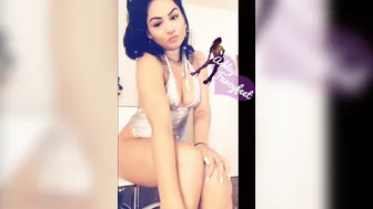 ashleyfancyfetish_ erotic dance and a good suction dildos from a blonde female
