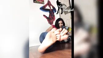 ashleyfancyfetish_ naked babe demonstrates chocolate body