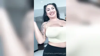 zara_g Charming brat