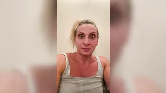 victoria may89 rebellious slut licks dildo