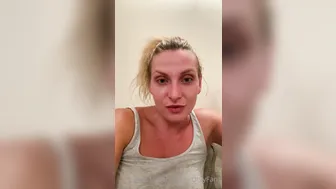 victoria may89 rebellious slut licks dildo