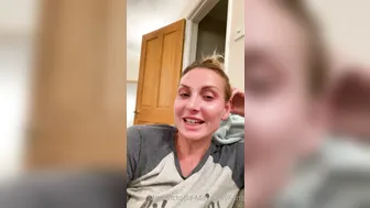 victoria may89 Mischievous blonde