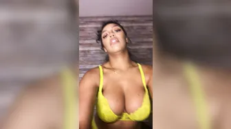 therealtylercamile amazing pussy sucking on pussy