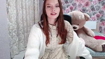 tinyka plump brunette masturbating pussy with her hand