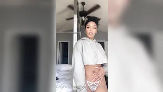 therealtylercamile Cute curva