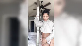 therealtylercamile Cute curva