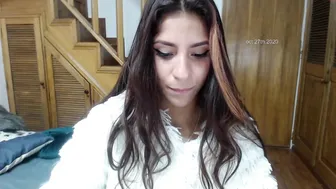 susanrodriguez_ loves jerking off and catches the buzz from the process
