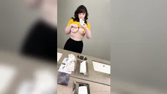theemilylynne sexy girls teasing pussies