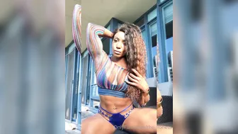 the_liones striptease dancing