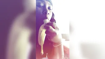 tashasococo vicious girl relish fingers with herself