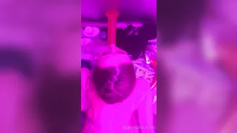 stacysin sexy babe showed her tits