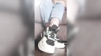 soleneed girls finish with squirt