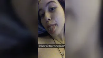 stacysin busty babe gently caresses her pussy