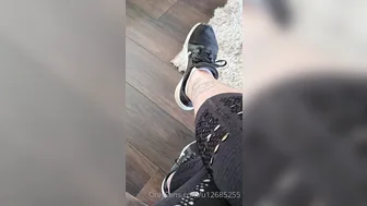 soleneed beautiful ladies masturbate