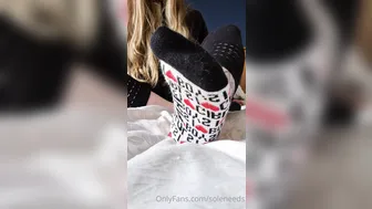 soleneed Beautiful girl performs a great blowjob