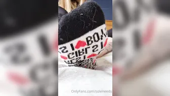 soleneed Beautiful girl performs a great blowjob