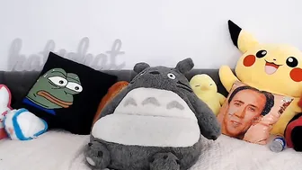 kati3kat hot bitch passionately pulls pussy