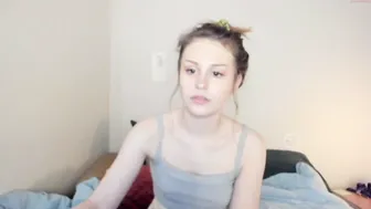 strawberry141 luxurious lady fuck both holes