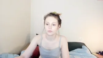 strawberry141 luxurious lady fuck both holes