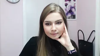 jane_skyy Chick in stockings Nastya caresses pussy lips