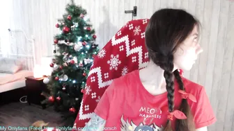 sexy_b0rsch fiercely jerking off her fat pussy