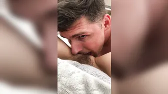 real_tiffany beautiful woman jerks off pussy