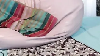 makemescreamm adult mom handjob pussy