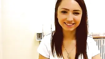 janetta_sweet slut fingers her pussy