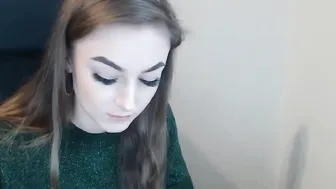 janetta_s sexy lady fucks shaved holes